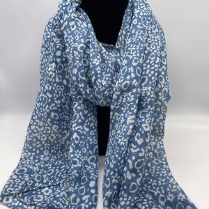 LOFT Blue and White Abstract Scarf 80”x20”